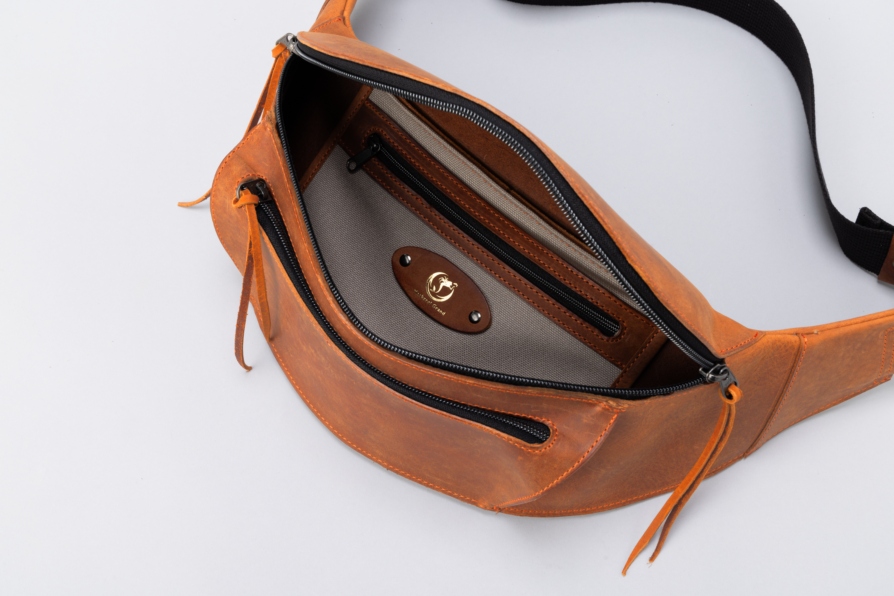Two-Way Crossbody Bag Type1 (BRN)