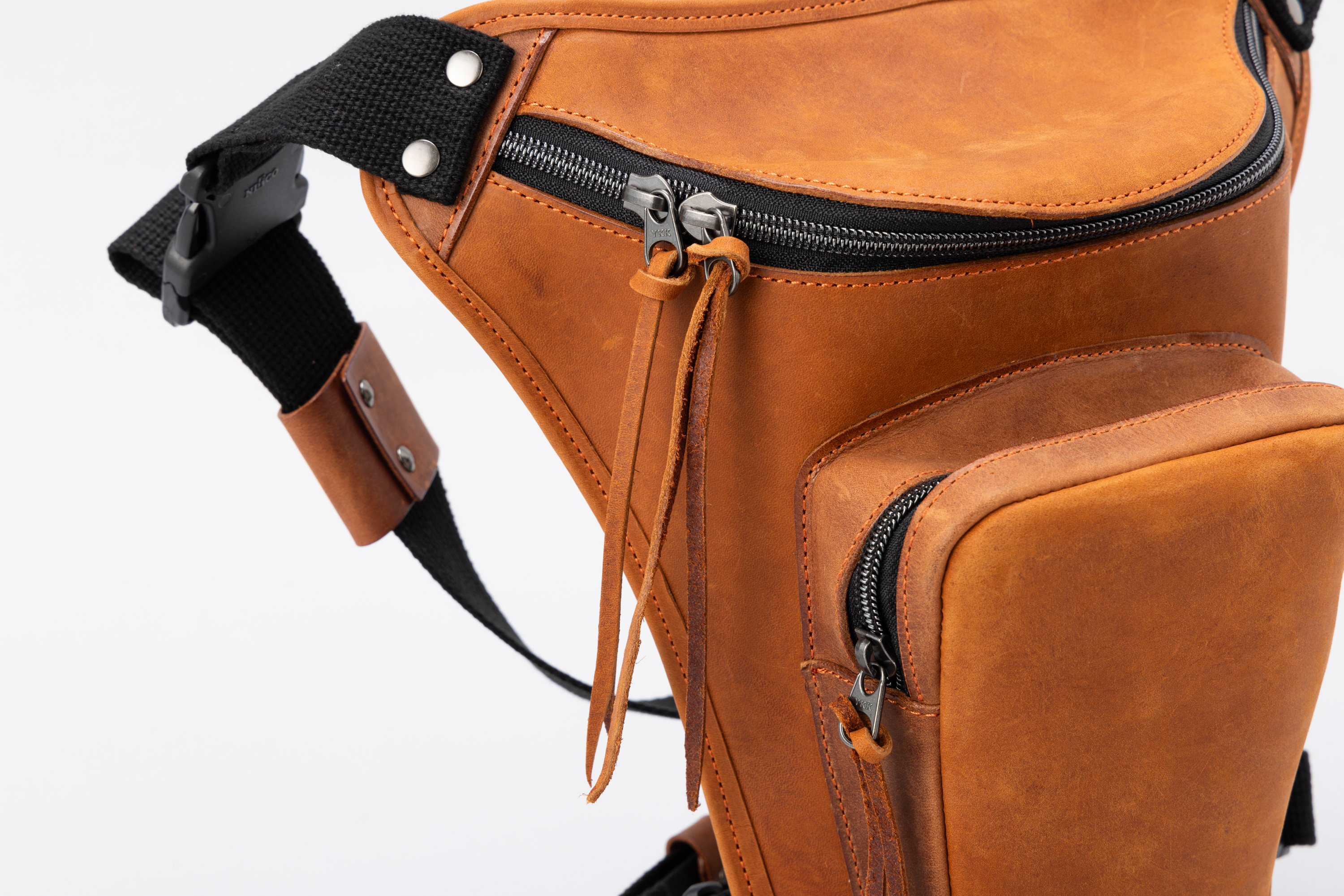 Motorcycle Leg Bag (BRN)