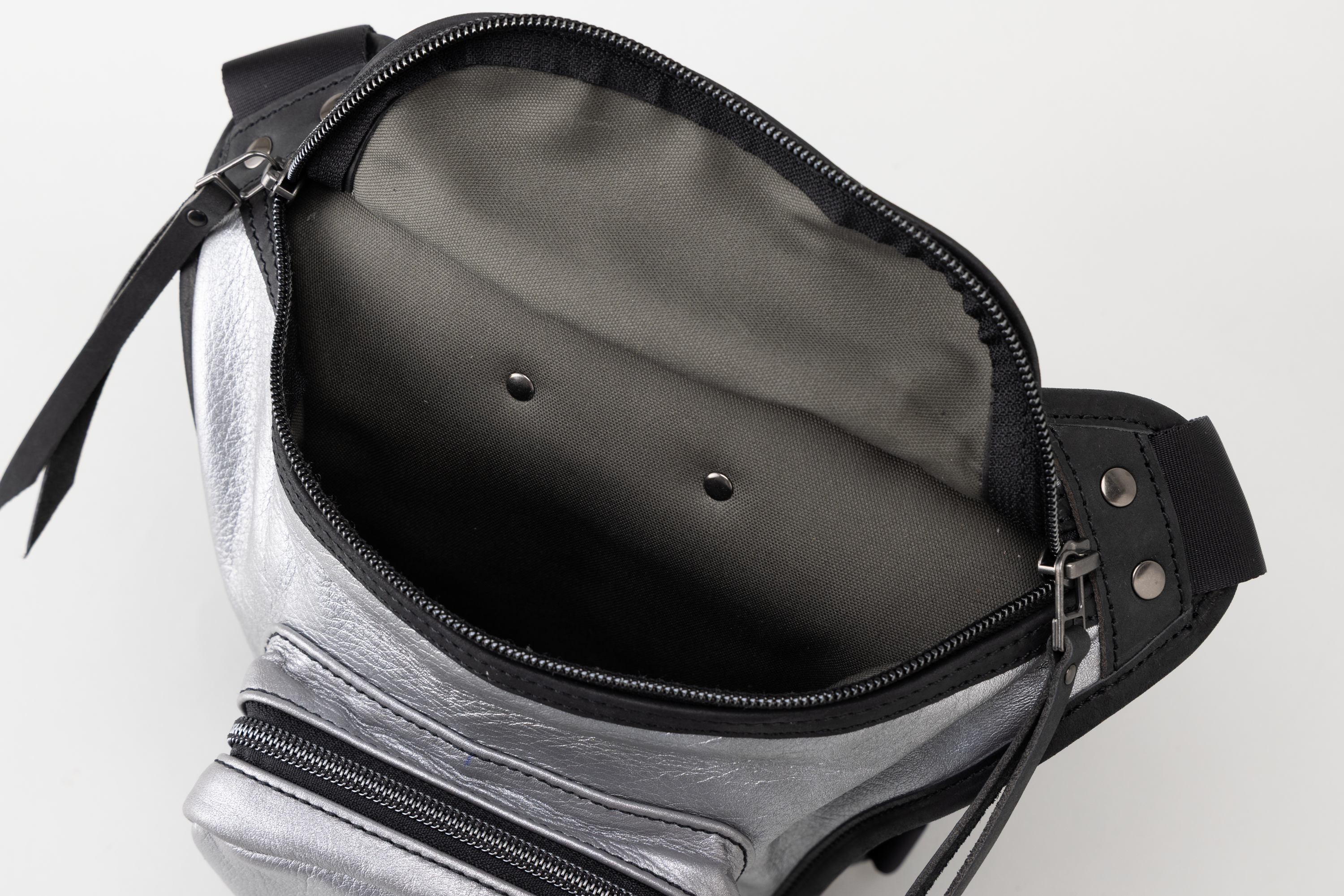 Motorcycle Leg Bag(SMOKE SILVER)