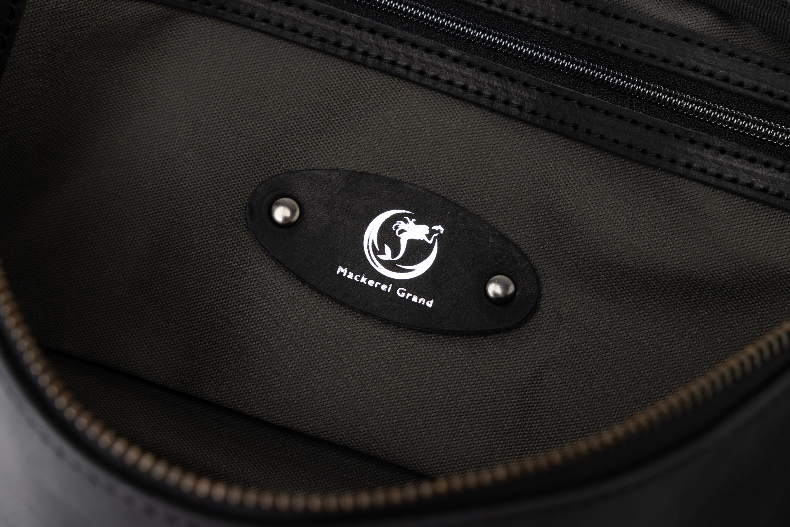 Two-Way Crossbody Bag(BLK)