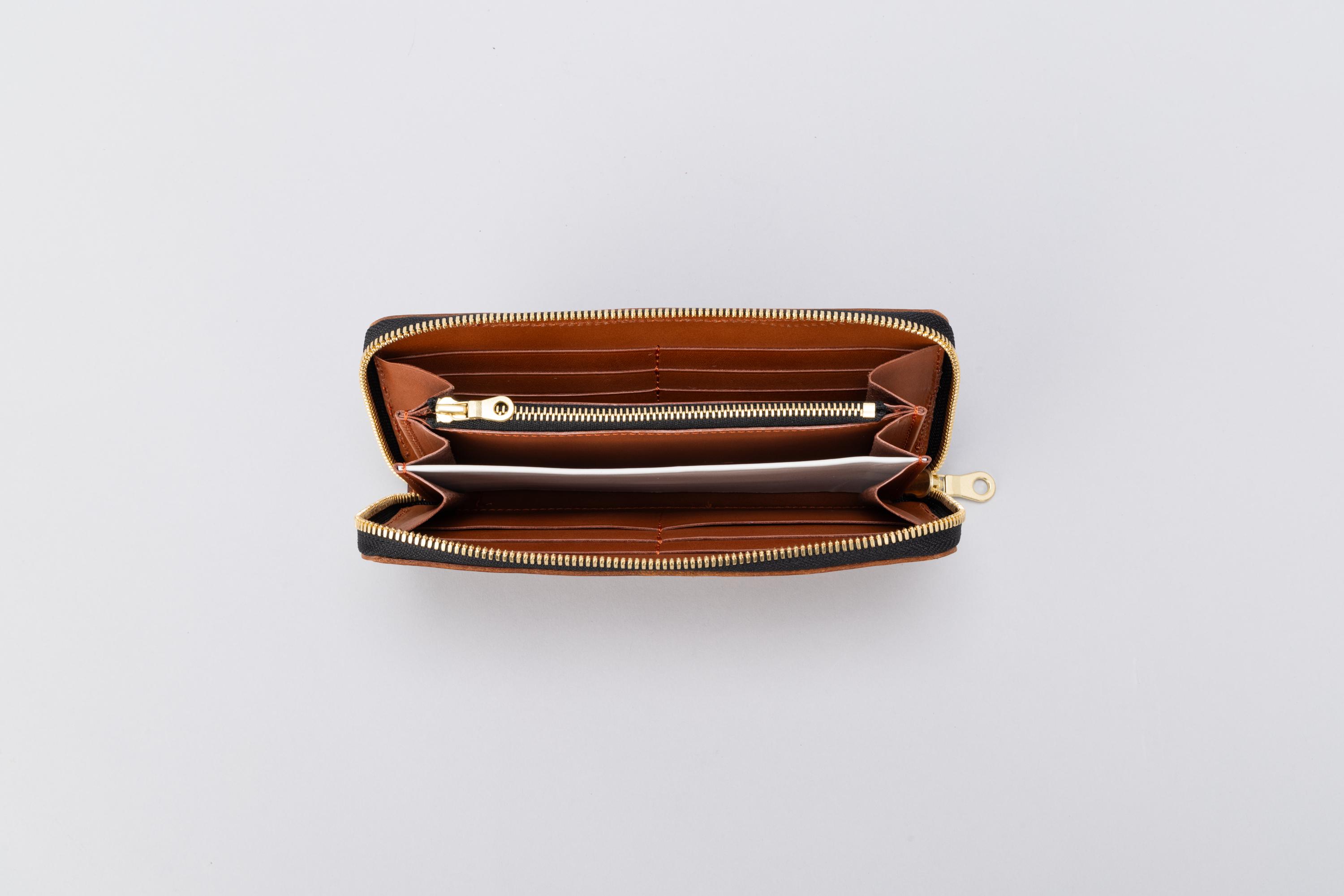 Round Zip Long Wallet（BRN）