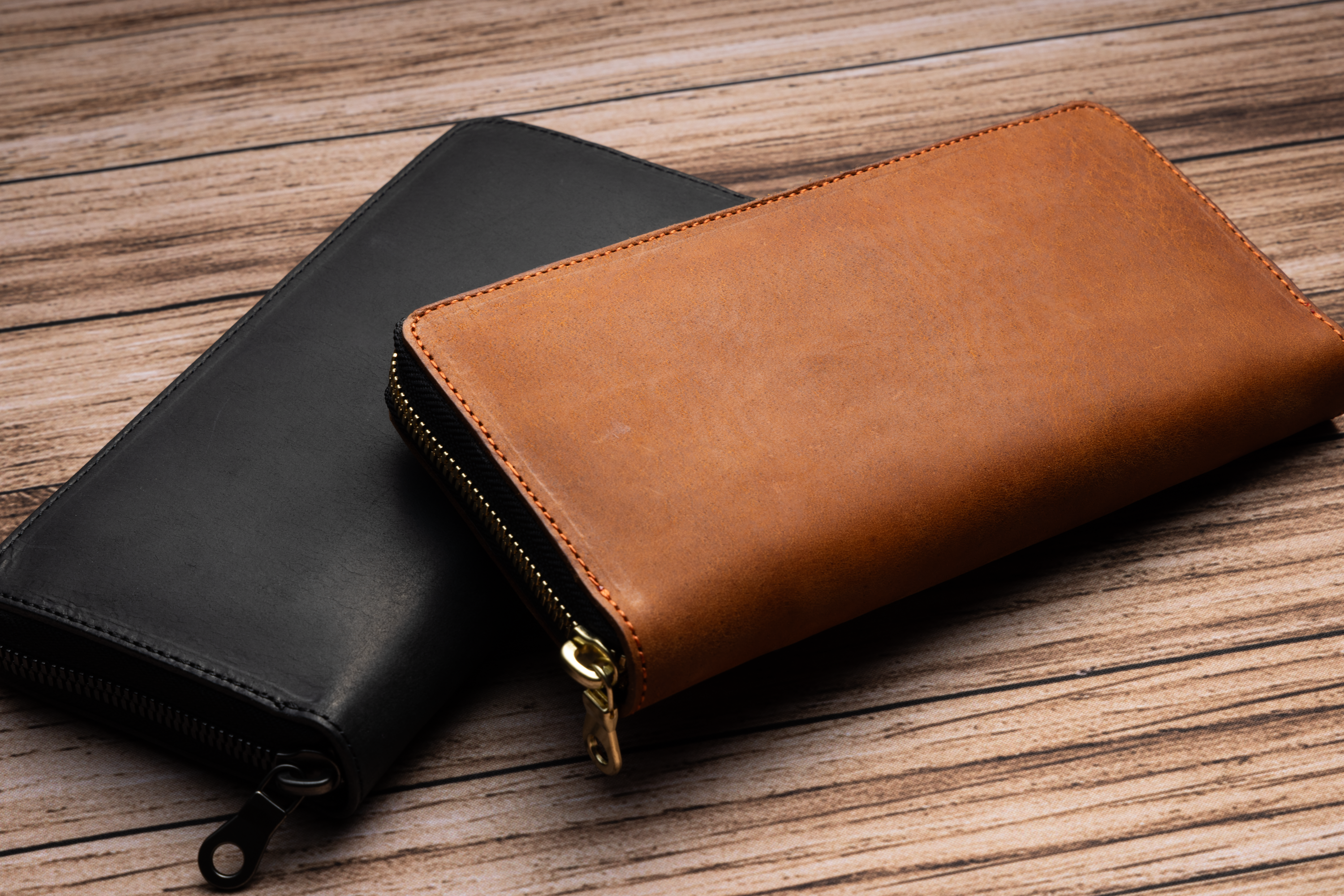 Round Zip Long Wallet（BRN）