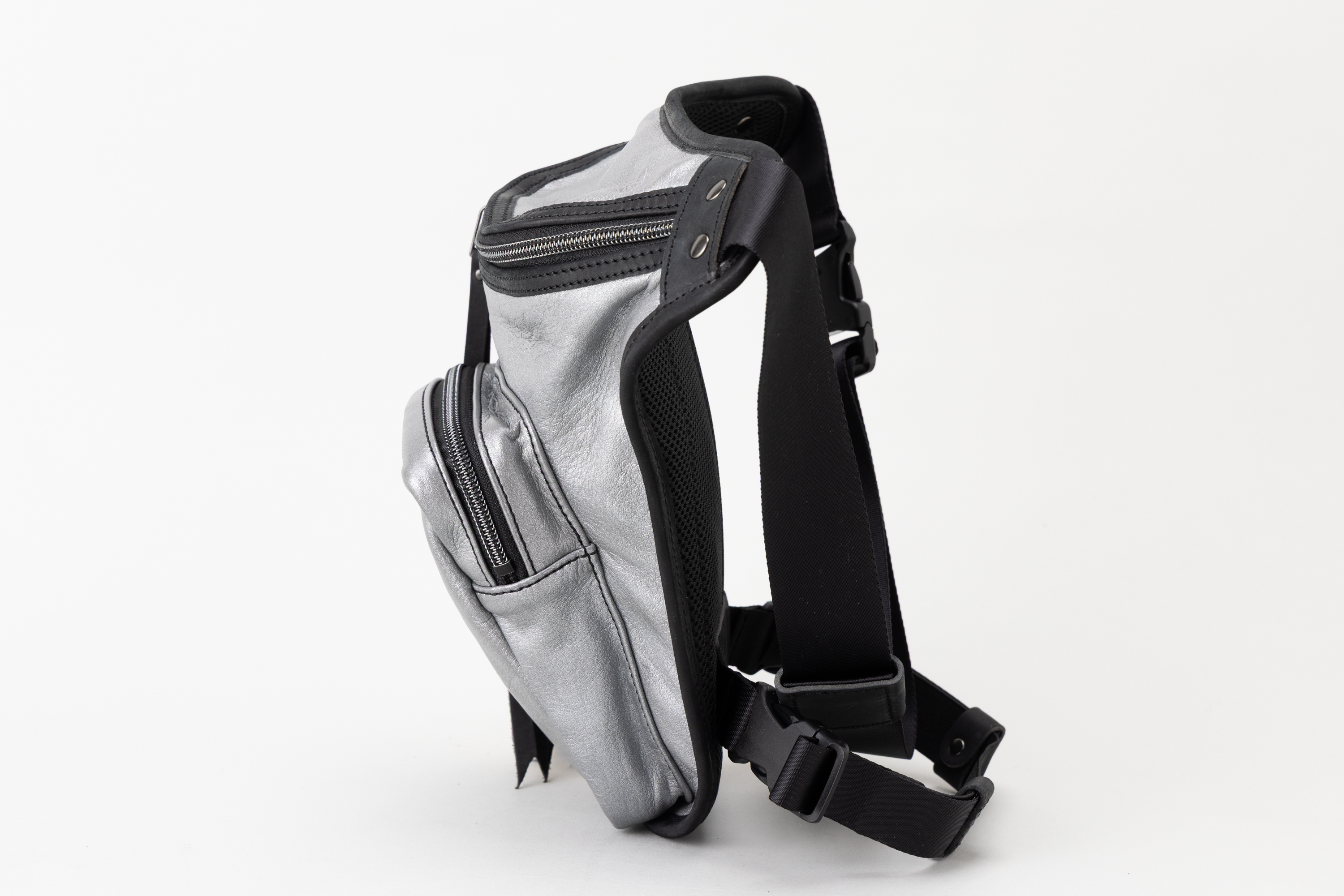 Motorcycle Leg Bag（SMOKE SILVER）